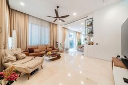 Chiltern Drive (D13), Terrace #556875491